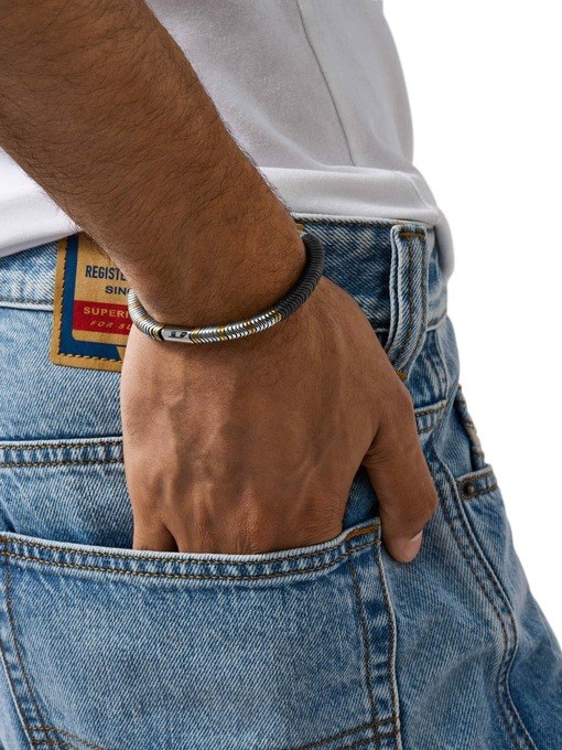 Diesel D Logo Silver Bracelet DX1573931 Diesel D Logo Silver Bracelet DX1573931