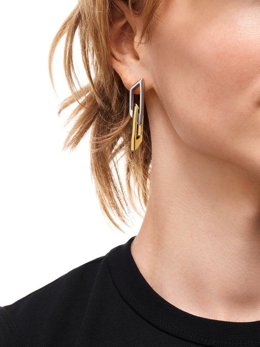 Diesel D Logo 2-Tone Earring DX1685931 Diesel D Logo 2-Tone Earring DX1685931