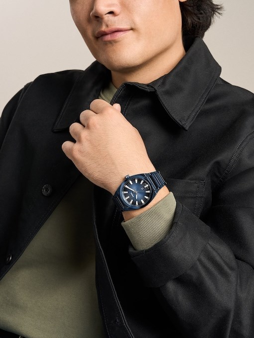 Everett Three-Hand Navy Stainless Steel Watch