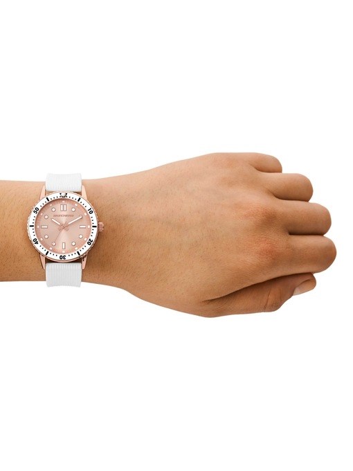 Skechers Carolwood Three Hand White Silicone Watch Skechers Carolwood Three Hand White Silicone Watch