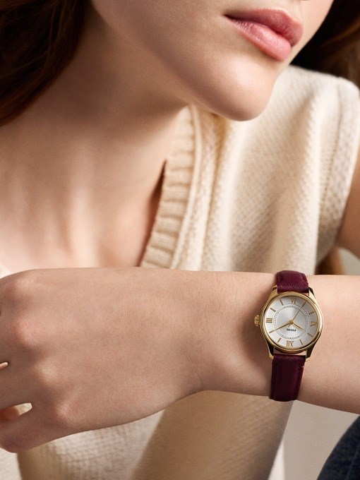 Gilmore Three-Hand Red Leather Watch Gilmore Three-Hand Red Leather Watch