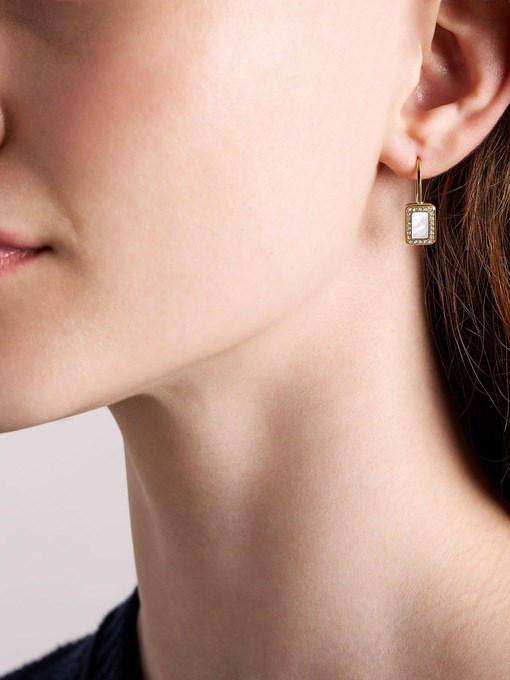 Raquel Glitz White Mother-of-Pearl Drop Earrings Raquel Glitz White Mother-of-Pearl Drop Earrings