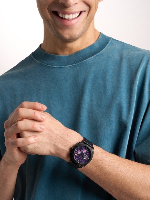 Minecraft x Fossil Limited-Edition The End Chronograph Watch Minecraft x Fossil Limited-Edition The End Chronograph Watch